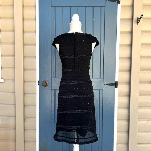 Tadashi black sequin detail cocktail party dress Women’s Size 8 - Picture 3 of 8